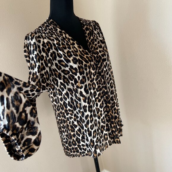 Haver London - Animal Print V-Neck Long Sleeve Blouse - Small - Black Tan Gold - Picture 4 of 10